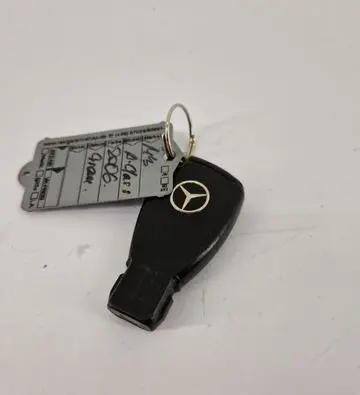 Mercedes-Benz A W169 Ignition key/card 