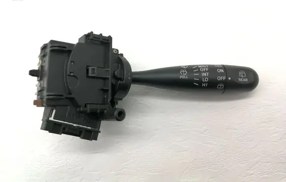 Toyota Yaris Wiper speed switch 173647