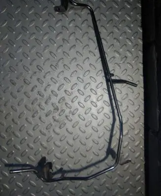 Volkswagen Jetta VI Fuel line pipe 06K121075R