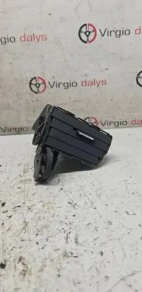 Citroen C5 Dash center air vent grill 9682425577 305138