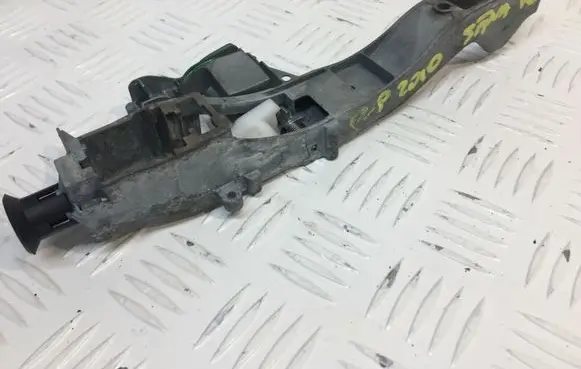Peugeot Partner Sliding door exterior handle/bracket 9680503480