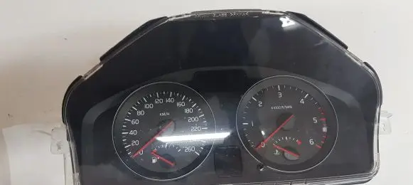 Volvo V50 Speedometer (instrument cluster) 31296228 69199420T