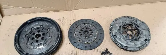 Audi A3 S3 8V Clutch set kit 03L141031L