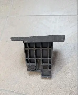 KIA Sportage Front bumper mounting bracket 86357R2000