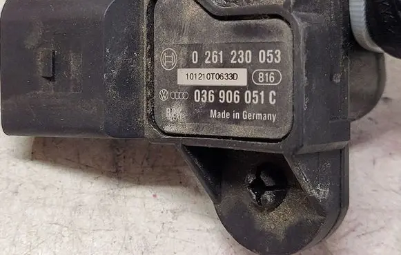 Audi A4 S4 B8 8K Air pressure sensor 0261230053 036905051C
