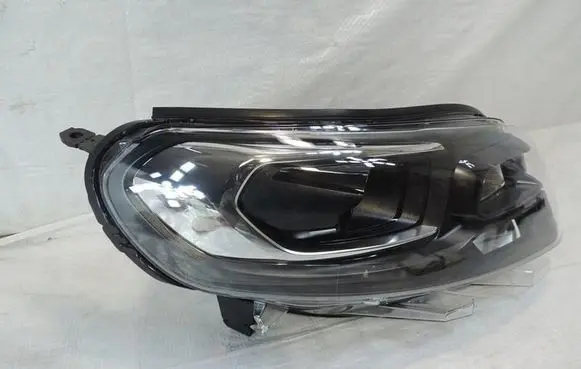 Opel Vivaro Headlight/headlamp 1684464780