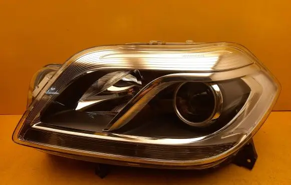 Mercedes-Benz GL X166 Headlight/headlamp A1668202161