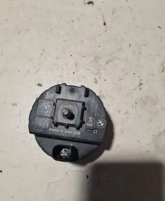 BMW 5 F10 F11 Alarm system siren 9346258