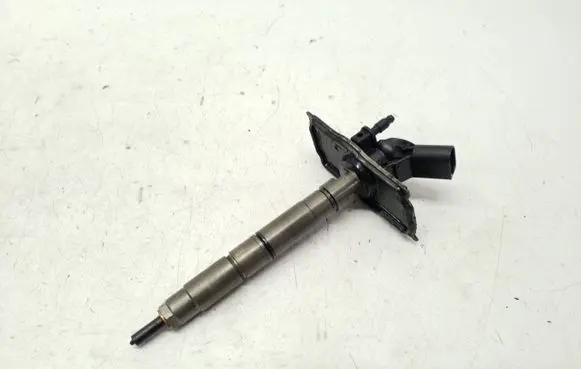 Audi A6 S6 C6 4F Fuel injector 059130277AJ 0445115054