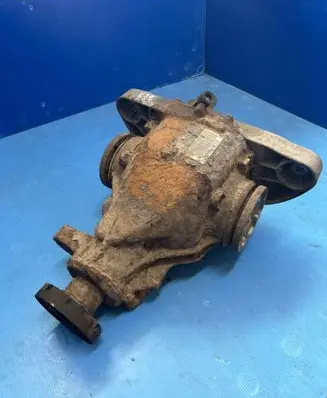 BMW 7 E38 Rear differential 1428870