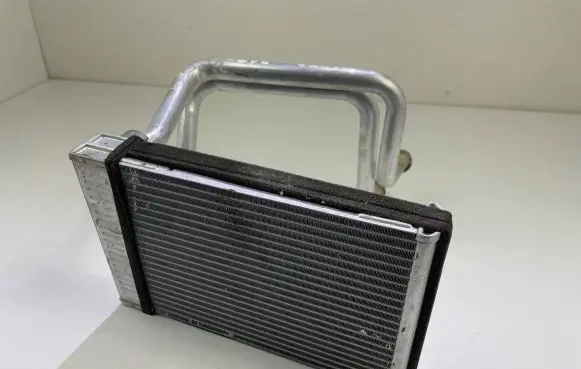 Air conditioning (A/C) radiator (interior)