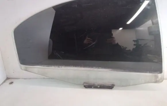 Chrysler Sebring (ST-22 - JR) Rear door window glass