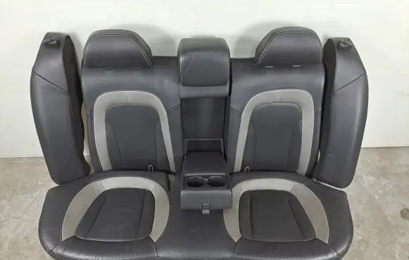 Seat set