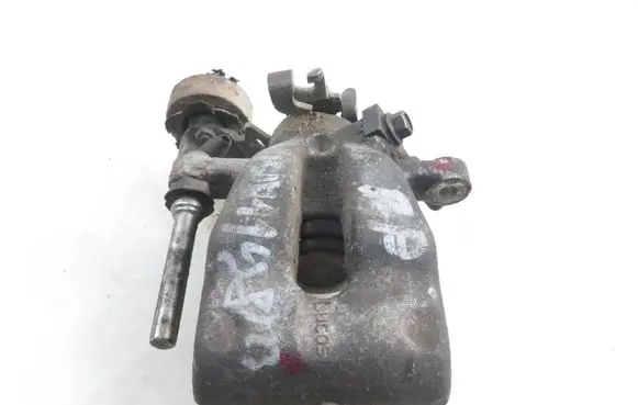 Opel Zafira A Rear brake caliper 