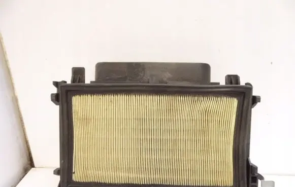 Fiat Sedici Air filter 71750727