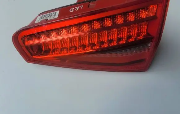 Audi A4 S4 B8 8K Tailgate rear/tail lights 8K5945094AC