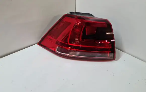 Volkswagen Golf VII Rear/tail lights 2VA011977 5GM945095B 2VA01197705