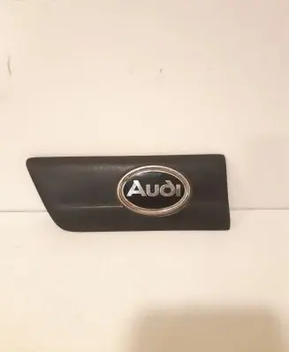 Audi 80 90 B3 Fender trim (molding) 