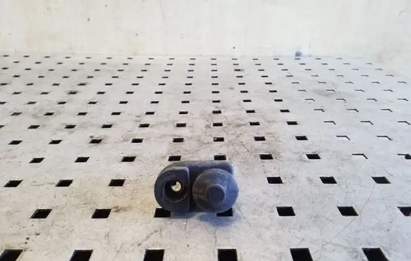 Nissan Qashqai Rear door sensor 
