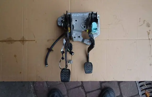 Ford Transit Custom Pedal assembly GK2T2B325 2851392033