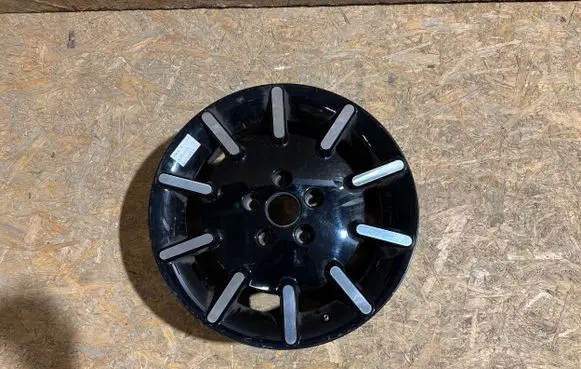 R17 alloy rim