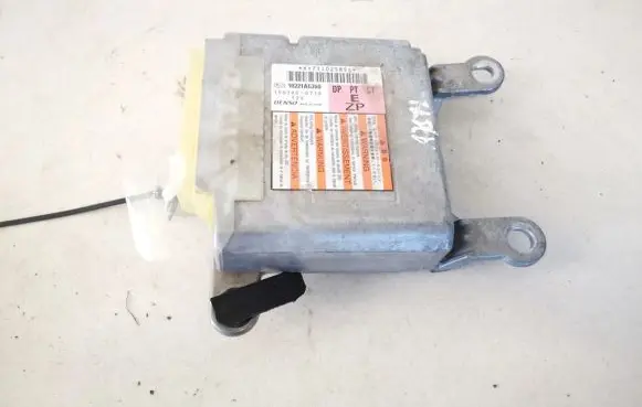 Subaru Legacy Airbag control unit/module 98221ag260 150300-0710