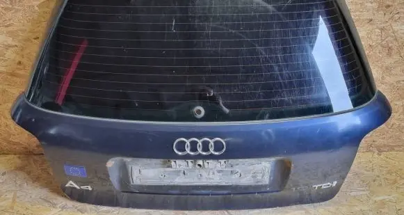 Audi A4 S4 B5 8D Tailgate/trunk/boot lid