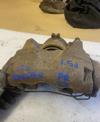 Dacia Duster II Front brake caliper