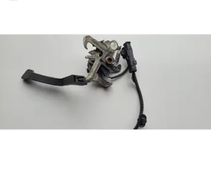 Peugeot 3008 I Engine bonnet (hood) release handle