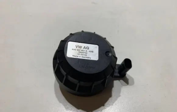 Volkswagen Golf VIII Other control units/modules 4H0907601E