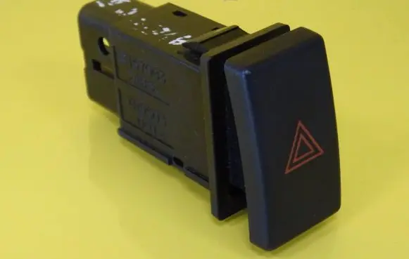 Toyota Avensis T250 Hazard light switch 157963 TR9503