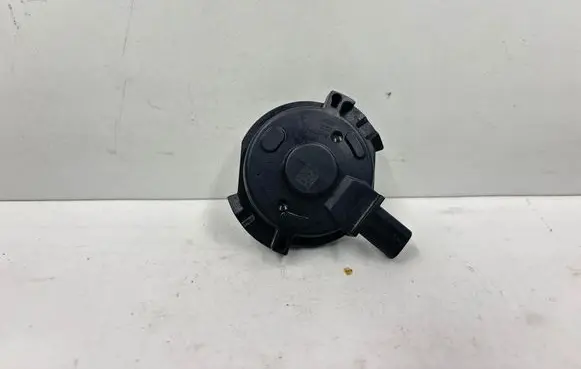 BMW M4 G82 G83 Camshaft vanos timing valve 7614288