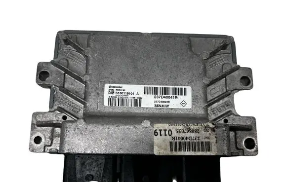 Renault Kangoo II Engine control unit/module 237D40041R S180119104A 237D40028R