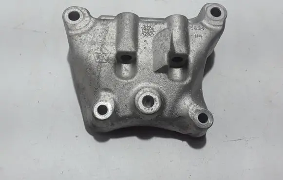 Chrysler Pacifica Engine mounting bracket 4893414AD