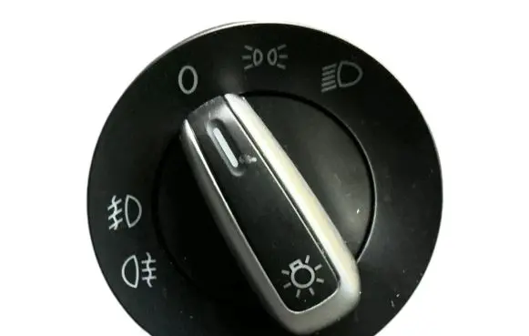 Volkswagen Golf VI Light switch 3C8941431C