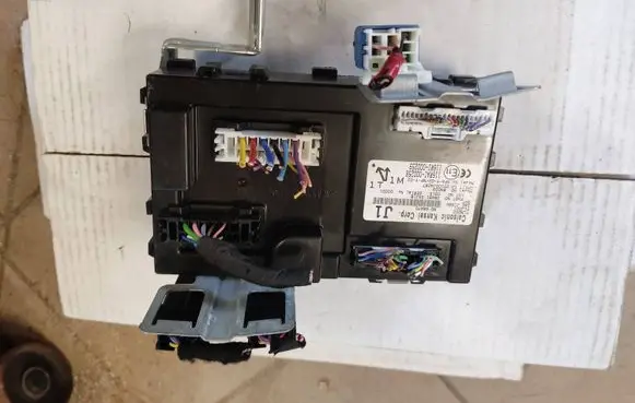 Nissan Leaf II (ZE1) Other control units/modules 284B15SJ1B 116RI000259