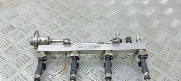 Opel Mokka X Fuel main line pipe 55577580
