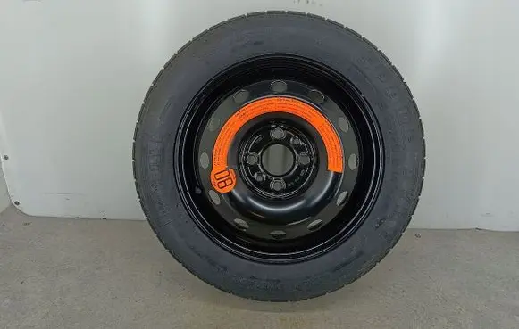 Lancia Musa R14 spare wheel 