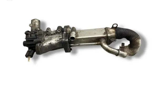 Land Rover Freelander 2 - LR2 EGR valve cooler 9658570280 79998D 270508