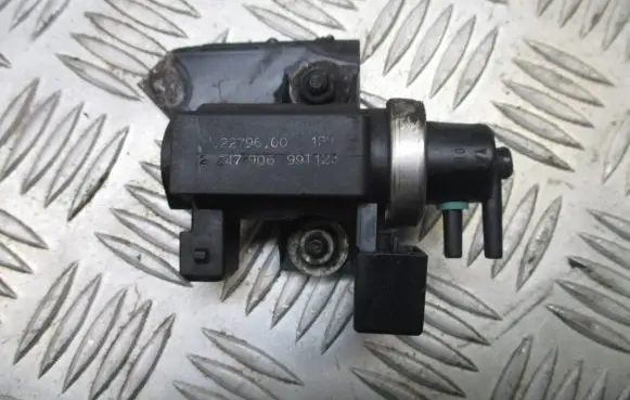 Rover 75 Vacuum valve 7.22796.00