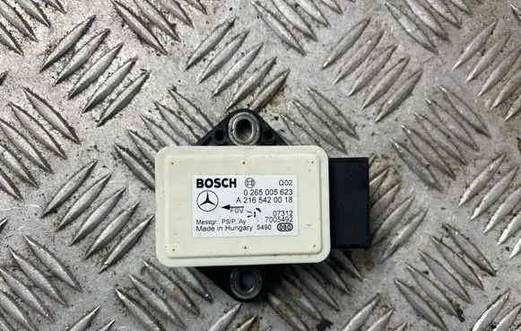 Mercedes-Benz B W245 ESP acceleration yaw rate sensor A2165420018 0265005623 7005492