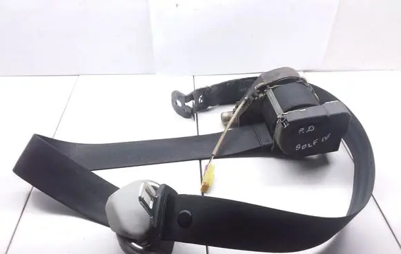 Volkswagen Golf IV Front seatbelt 1J4857706AA 33016960