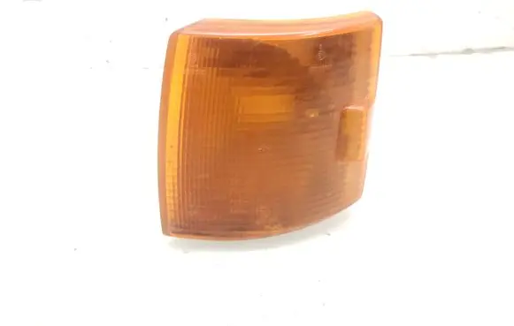 Volkswagen Transporter - Caravelle T4 Front indicator light
