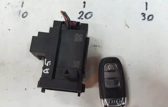 Audi A5 8T 8F Ignition lock 8K0909131D
