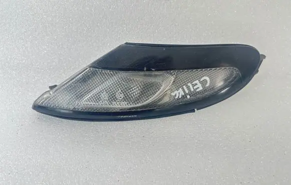 Toyota Celica T200 Front indicator light 20233 012711 7R019357