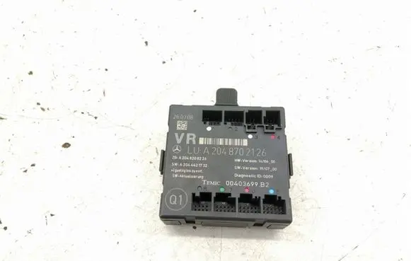 Mercedes-Benz C W204 Door control unit/module A2048702126 2048702126