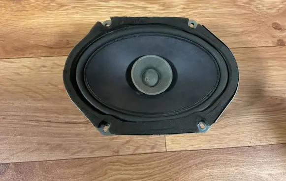 Mazda 3 I Front door speaker GJ6A66960 3M8118806