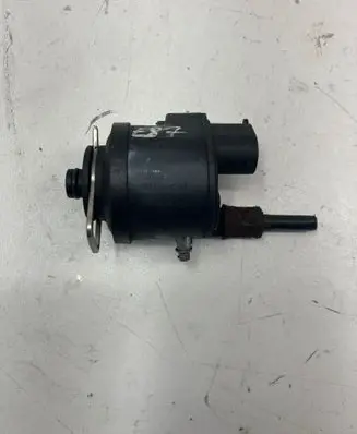 BMW 5 E60 E61 Fuel filter heater 7806684 1911082123 P0B14192