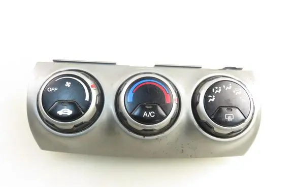 Honda CR-V Interior fan control switch D026Z