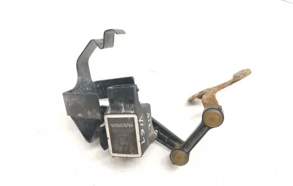 Volvo V70 Headlight/headlamp level sensor 8622446 8206